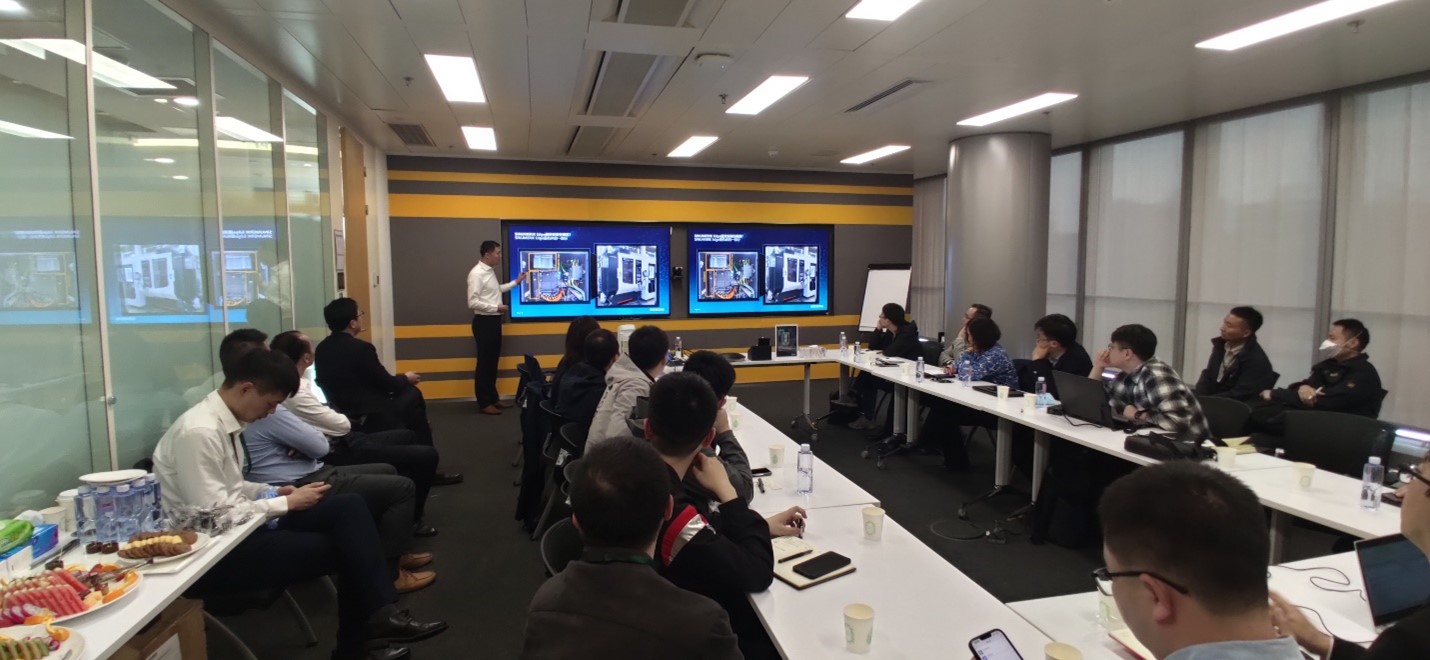 Picture4.jpg Picture4.jpg