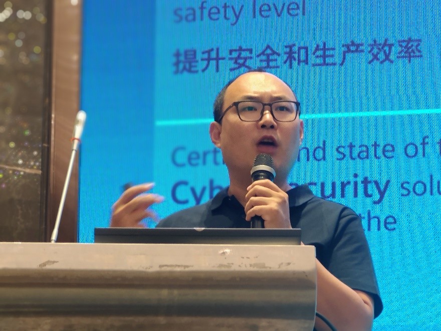 Picture10.jpg Picture10.jpg